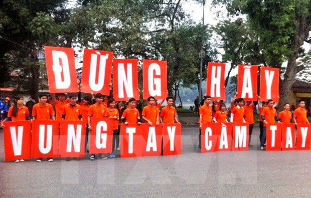 Thông điệp hành động của chương trình: Đừng Vung tay - Hãy cầm tay